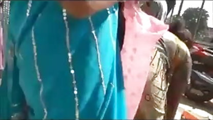 दो नीग्रो सुनहरे बालों वाली हिंदी सेक्सी मूवी पिक्चर सौंदर्य एक साथ और बदले में