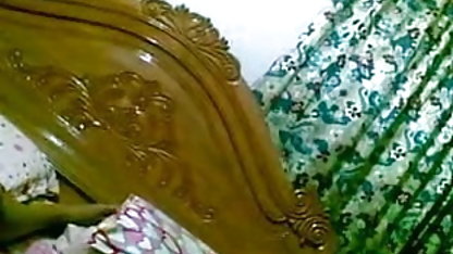 रोमांचक सुनहरे बालों वाली में bodysuit कृपया एक आदमी के डिक पर उसके गाल पर की हिंदी सेक्सी मूवी वीडियो में कोशिश की