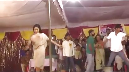 बांध और fucks अपने बॉस में के गांड सेक्सी हिंदी में पिक्चर