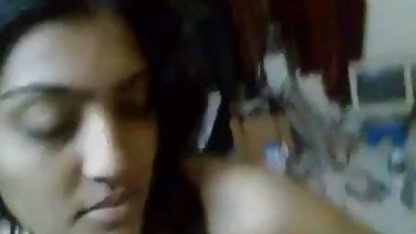लीना एक व्यापार यात्रा सेक्स सेक्स सेक्स फिल्म वीडियो में पर उसके पति को भेजा और उसके घर युवा लड़के को घसीटा