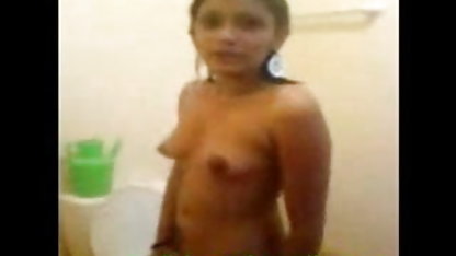Blonda में बिकिनी सेक्सी फिल्म हिंदी में देखने वाली वीडियो