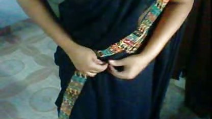 कितना हिंदी मूवी सेक्सी भेजो एक प्यारा है?