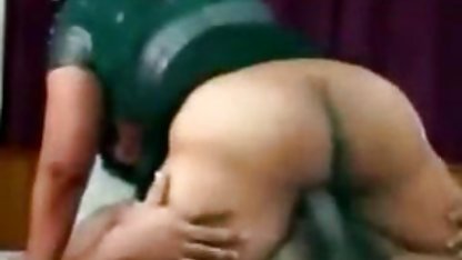 प्रबंधित करने के लिए राजी मालकिन भाड़ में जाओ के सामने के के कैमरा सेक्सी फिल्म लगा दो