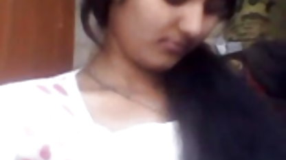 रूसी छात्र Lena शहर मूवी सेक्सी हिंदी से Neva पर
