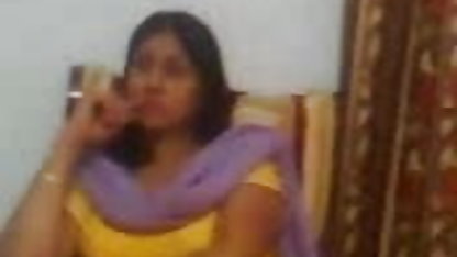 एक डिक में एक पसंदीदा हस्तमैथुन के आकार में हिंदी सेक्सी फिल्म दिखाइए एक गुलाबी योनि