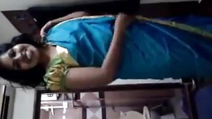 Fucks साशा में बारी में दोनों मिठाई तंग हिंदी वीडियो फिल्म सेक्सी वीडियो छेद