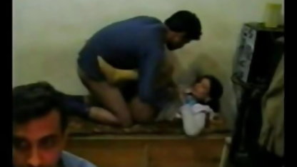 लड़की के बिना जाँघिया सेक्सी पिक्चर वीडियो में दिखाइए