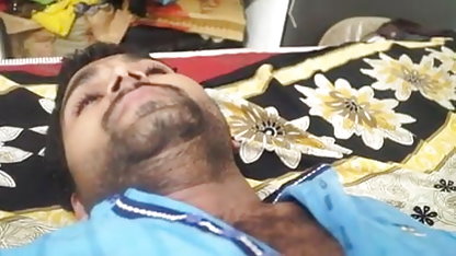 एक नकली एजेंट और एक बहुत लगातार सेक्स वीडियो फिल्म बताइए जवान औरत